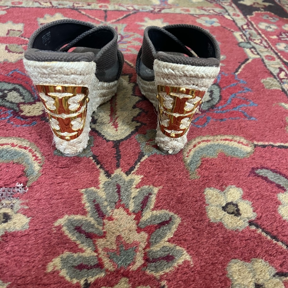 Tory Burch Espadrille Wedges size 7.